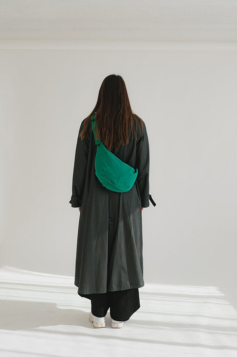 CRESCENT CROSS-BODY SHOULDER BAG