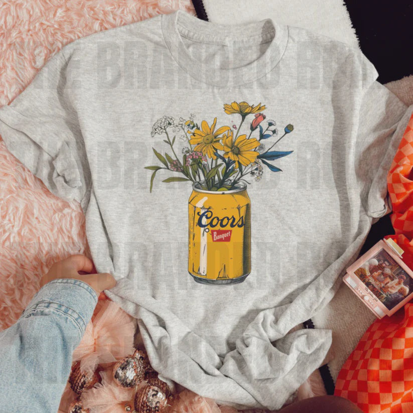 FLOWERS IN COORS TEE