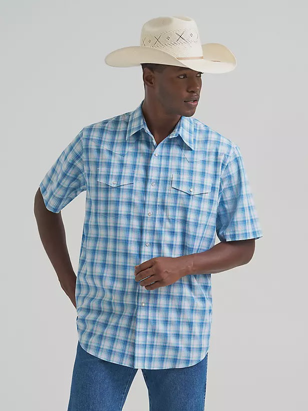 MENS BLUE PLAID WRINKLE RESIST SHORT SLEEVE SHIRT