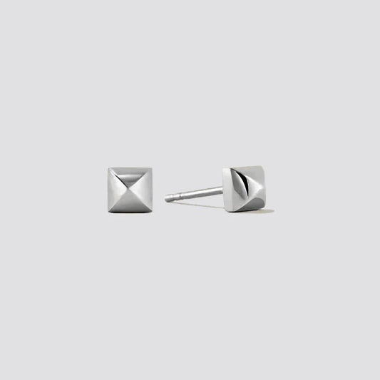 PYRAMID STUDS