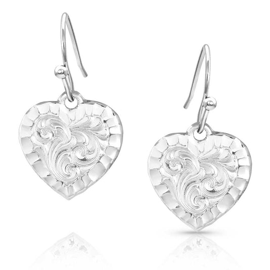 CHISELED HEART EARRINGS