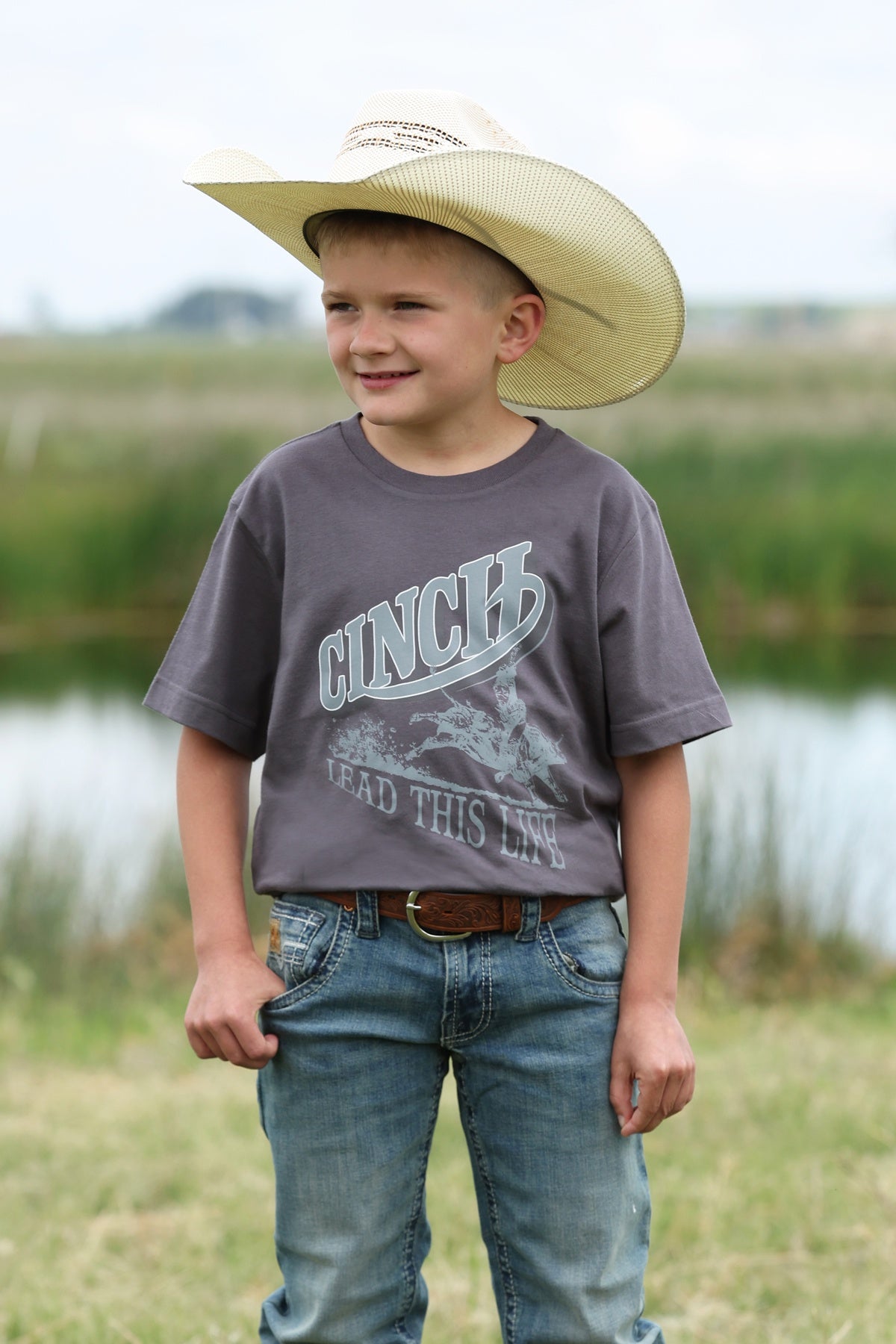 BOYS CHARCOAL "CINCH" TSHIRT