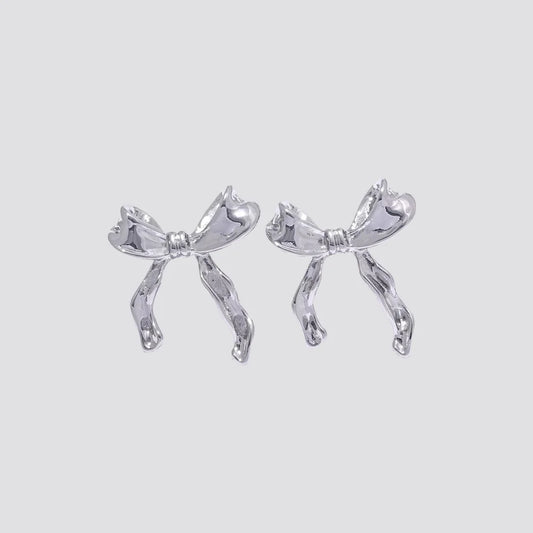BOWTIQUE STUDS