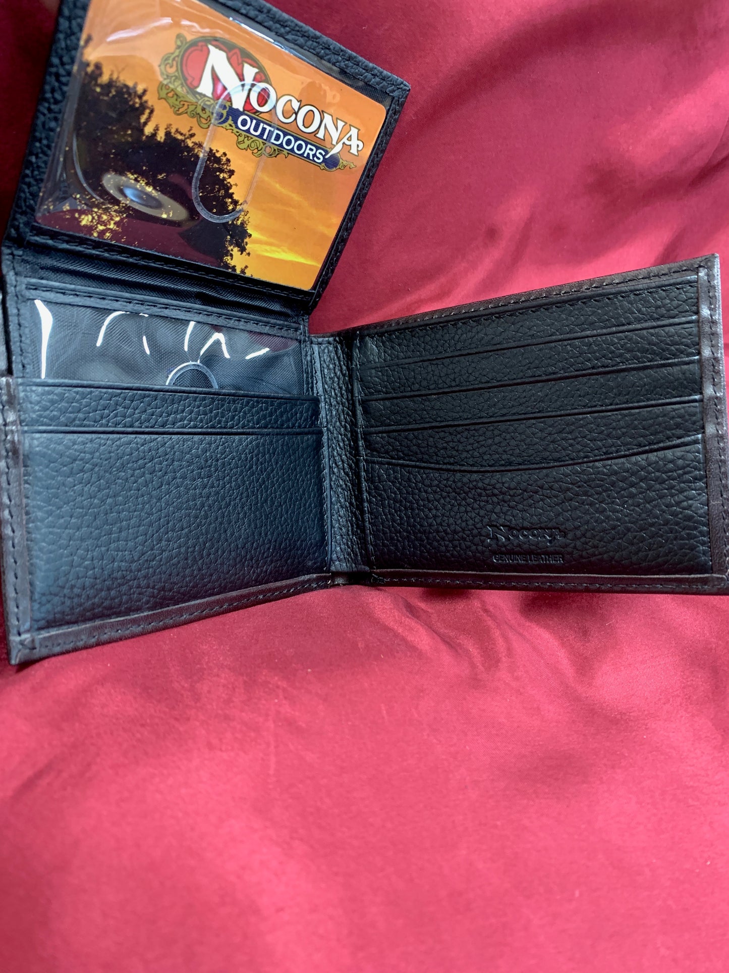 MENS NOCONA BIFOLD W/ SHOTGUN SHELL